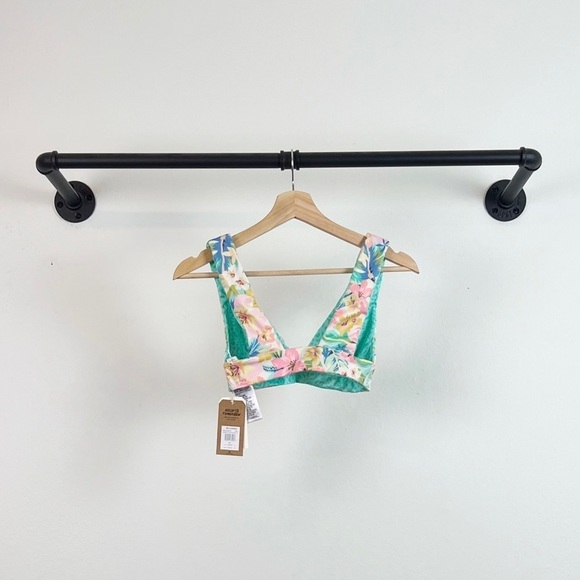 NWT Billabong Sweet Tropics Reversible Plunge Bikini Top - Picture 9 of 10